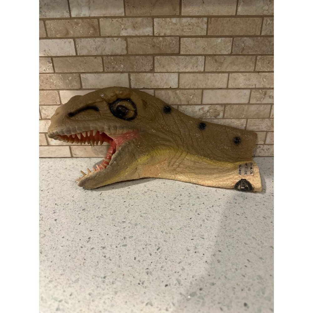 Disney‎ Parks Animal Kingdom Dinoland DINOSAUR Hand Puppets T-Rex 100% Latex